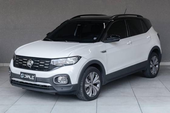 VOLKSWAGEN T-CROSS 1.0 200 TSI TOTAL FLEX COMFORTLINE AUTOMÁTICO VOLKSWAGEN T-CROSS 1.0 200 TSI TOTAL FLEX COMFORTLINE AUTOMÁTICO